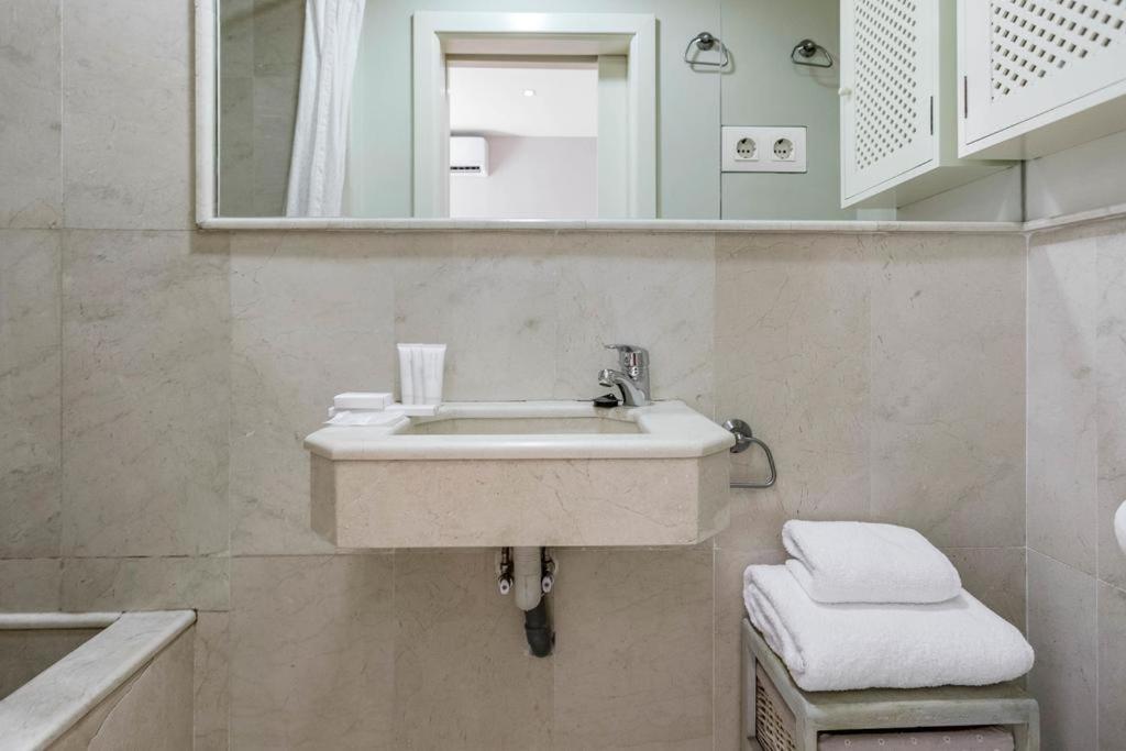 Fam Sevillian Townhouse Villa Seville Ngoại thất bức ảnh